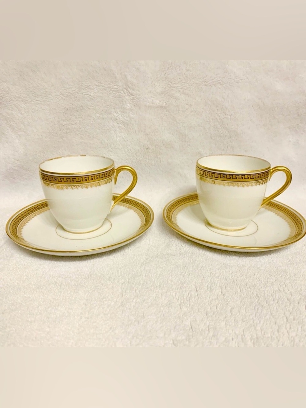 2 WM Guerin Limoges Porcelain Demitasse Cups & Saucers Gold Trim France